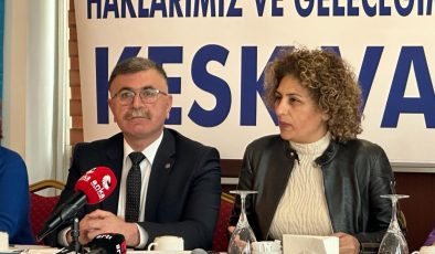 KESK: AKP iktidarının ülkeyi yönetemediği ayan beyan ortada