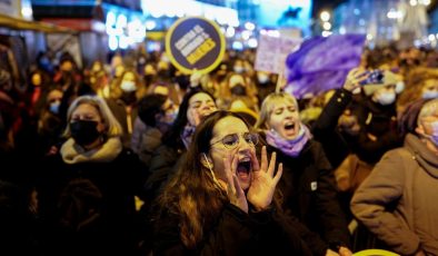 AB’de kadına şiddetle ilgili ilk yasa: ‘Adalet ve eşitlik için bir zafer’