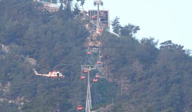 Antalya’da teleferikte mahsur kalan 137 kişi kurtarıldı