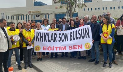 Barış Akademisyenleri Danıştay önünde: Bu hukuksuzluğa son verin