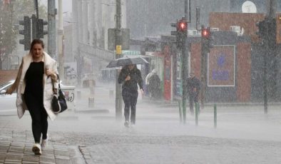 Meteoroloji’den 15 ile sarı kodlu uyarı: İstanbul ve Ankara’da sağanak