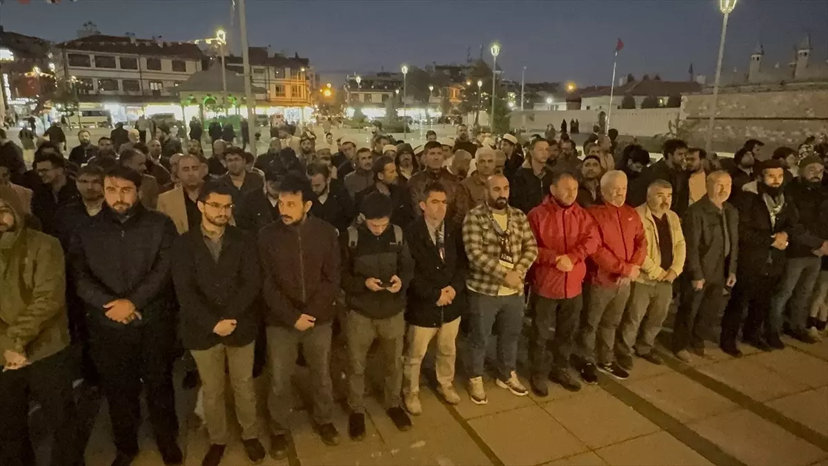 Konya’da Yahya Sinvar için gıyabi cenaze namazı kılındı