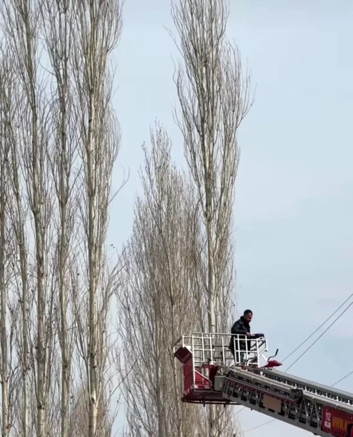 Iğdır’da Düğünde Drone Krizi: İtfaiyeden Yardım İstemek Zorunda Kaldı